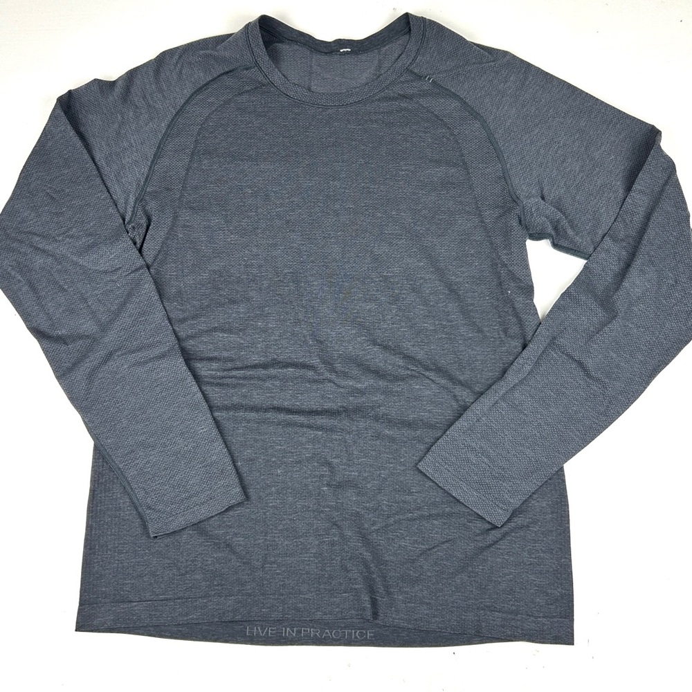 LuluLemon Men's Workout Training Vent Tech Shirt Size Large Black Long Sleeve